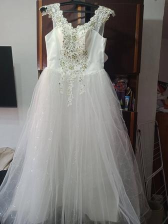 Свадьбенное платье
