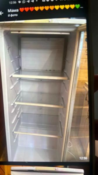 Продам холодильник-витрину