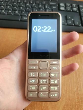 Мобильный телефон простушка Nokia 130 DS