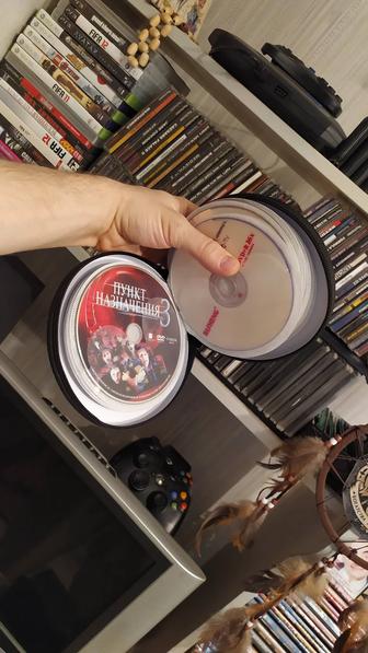 Dvd двд сд CD диски фильмы м/ф муз куча дисков в пенале
