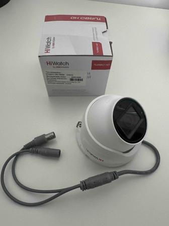 Камера видеонаблюдения HiWatch DS-T503A 2592x1944