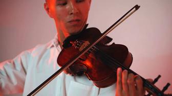 Репетитор по музыке, обучение игре на скрипке
