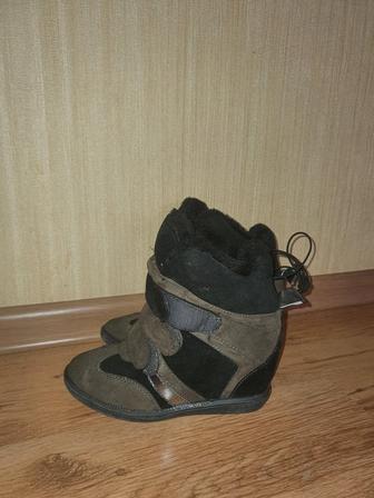 Новые Зимние ботинки с мехом