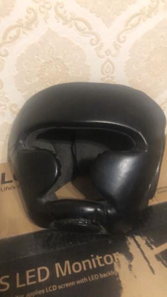 Боксерский шлем Demix