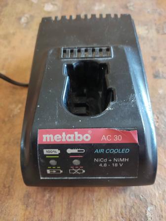 Зарядное устройство metabo AC30
