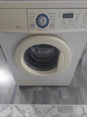 Продаю стиральную машину автомат LG 5 kg WD-10160NU