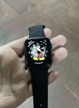 Продам Apple Watch 5, 44