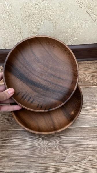 Деревянная тарелка