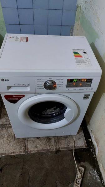 Продам стиральную машинку автомат lg direct drive 6kg