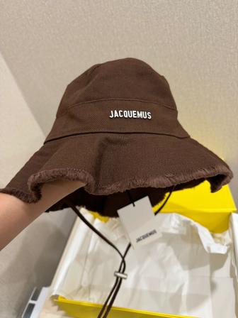 Продам шляпу панаму Jacquemus.Оригинал.Новая с этикеткой