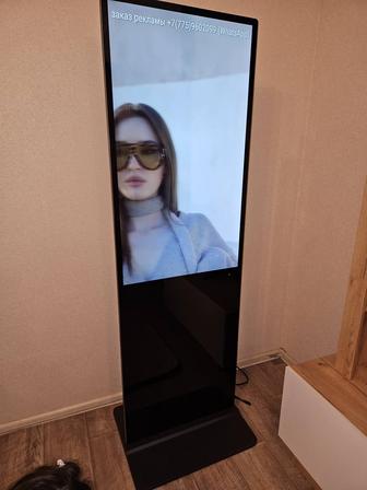 Продам LCD медиастойку 43 дюйма