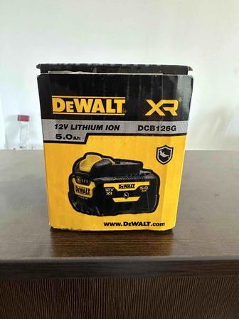 Продам аккумулятор Dewalt 12v 5.0ah