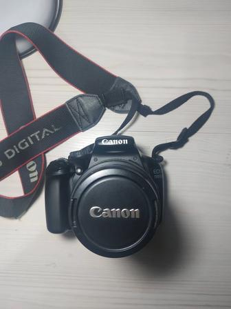 Продам камеру б/у Canon 1100d