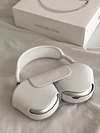 AirPods Max Silver