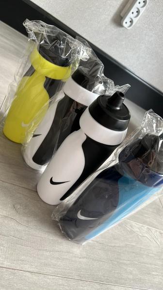 Спортивные бутылки для питья