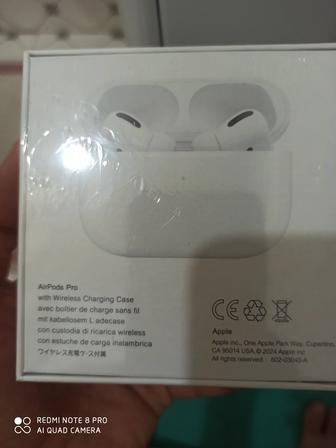 Беспроводной научник для айфона оригинал AirPods Pro MagSafe Charling case