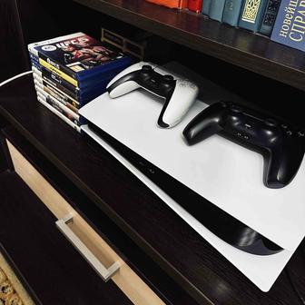 PlayStation 5 / 2 геймпада / Игры