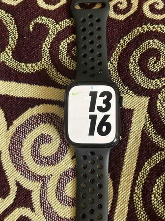 apple watch 7 nike 45 мм