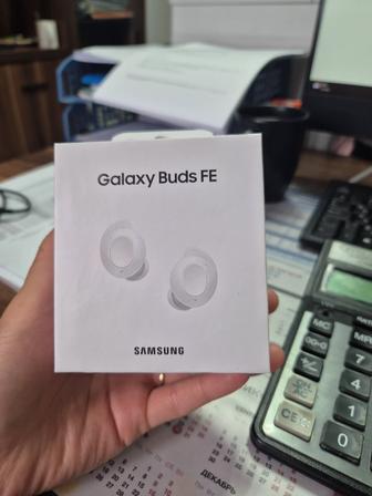 Наушник Samsung galaxy buds FE