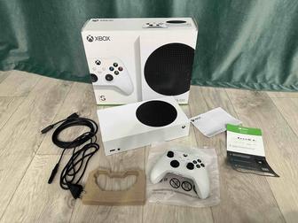 Продам игровую приставку XBOX Series S
