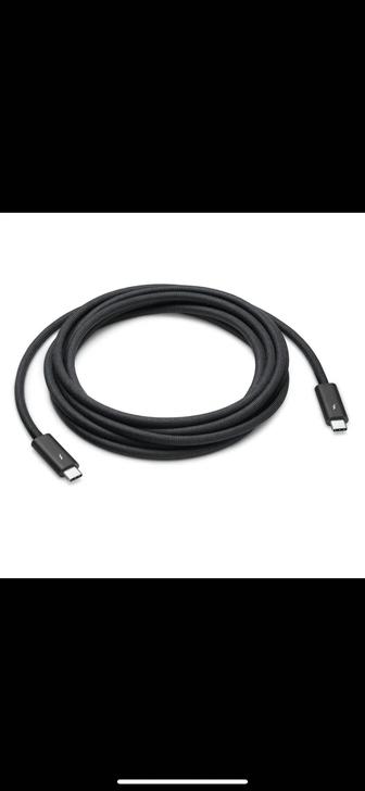 APPLE Thunderbolt 4 Pro Cable