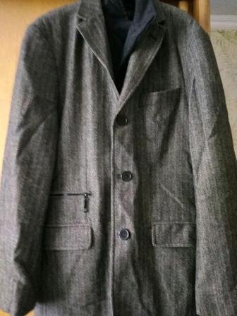 Продам пиджак-пальто осень