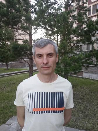 Преподаватель по Всемирной истории, истории России и истории Казахстана.