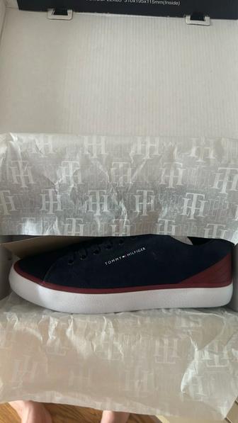 Кроссовки Tommy Hilfiger