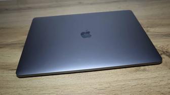 Ноутбук Apple MacBook Pro, RAM 32 Gb, SSD 1Tb.