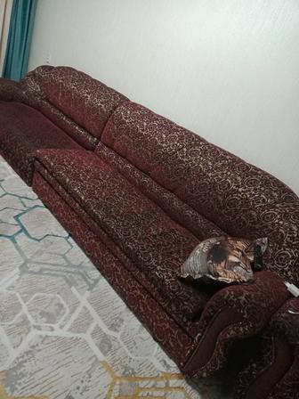 Продаю диван в хорошем состоянии б.у