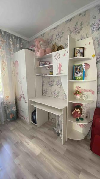 Мебель на детскую комнату