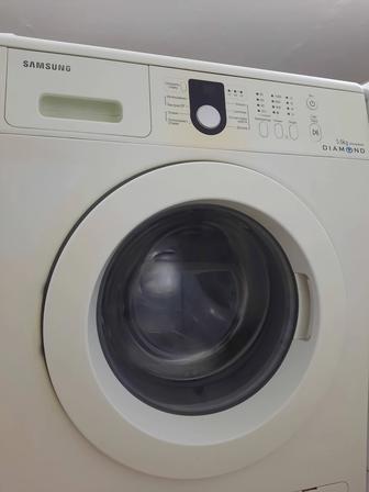 Срочно продается Samsung 6кг. стиральная машина в отличном состояние
