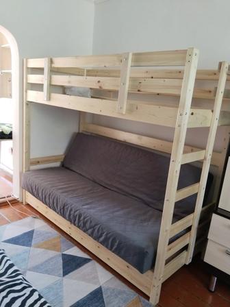 Продам двухъярусная кровать новая