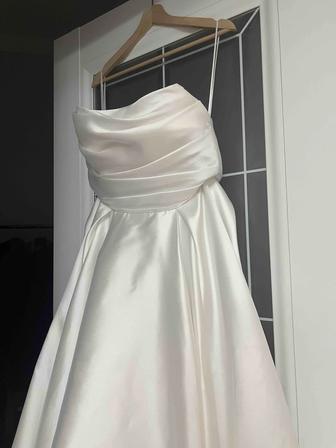 Продам свадебное платье от IVORY DRESS