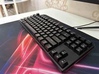 Игровая механическая клавиатура Hexgears GK707 на красных свитчах