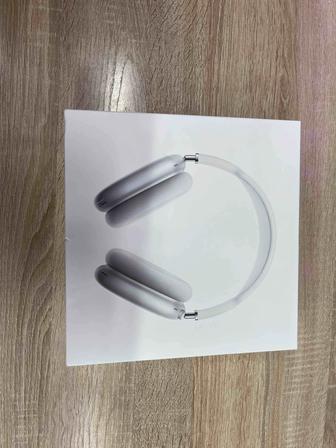 Продам беспроводные наушники Apple AirPods Max