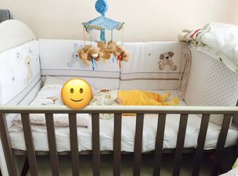 Детская кроватка манеж с маятником и шкафчиком