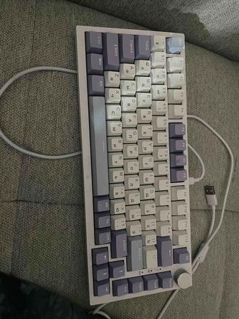 Продам Клавиатура Ajazz AK820 фиолетовая