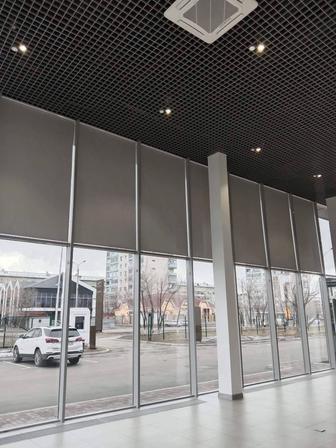 Рулонные шторы для офисов магазинов, ТЦ