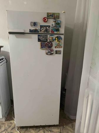 Продам советский холодильник Рабочий
