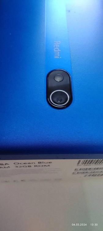 Продам смартфон Redmi 8A ocean blue