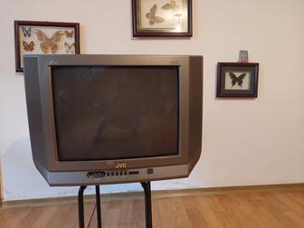 Японский телевизор совсем непользованый, без единого ремонта