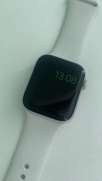 Продам Часы Apple Watch