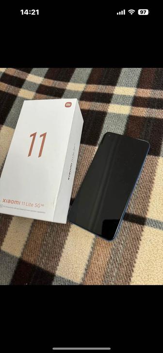 Продам телефон Xiaomi 11 Lite 5G NE 128 гб