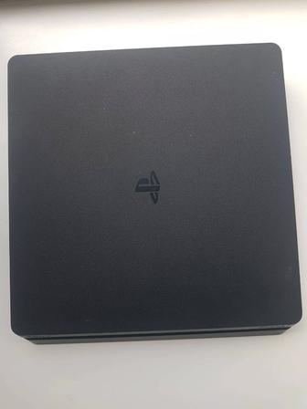 Sony Playstation 4 срочно продам