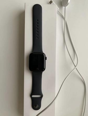 Apple Watch 7 Series 45 mm как новый в комплекте