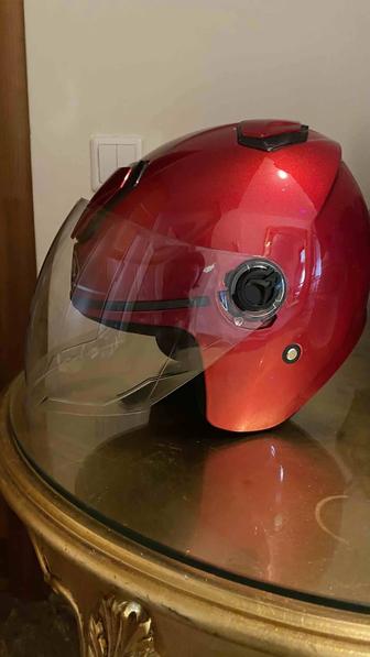 Продается шлем для мотоцикла, размер стандарт