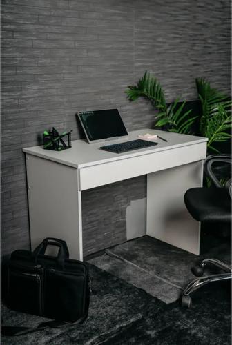 Компьютерный стол, письменный стол 100.1x48x75.6см