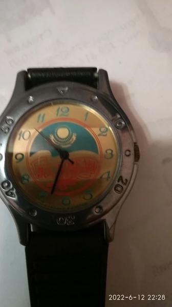 Часы советские новые механика