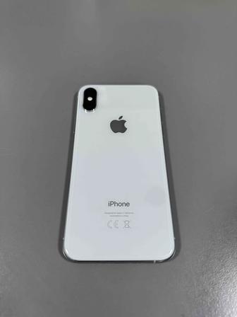 iPhone XS 64gb белого цвета